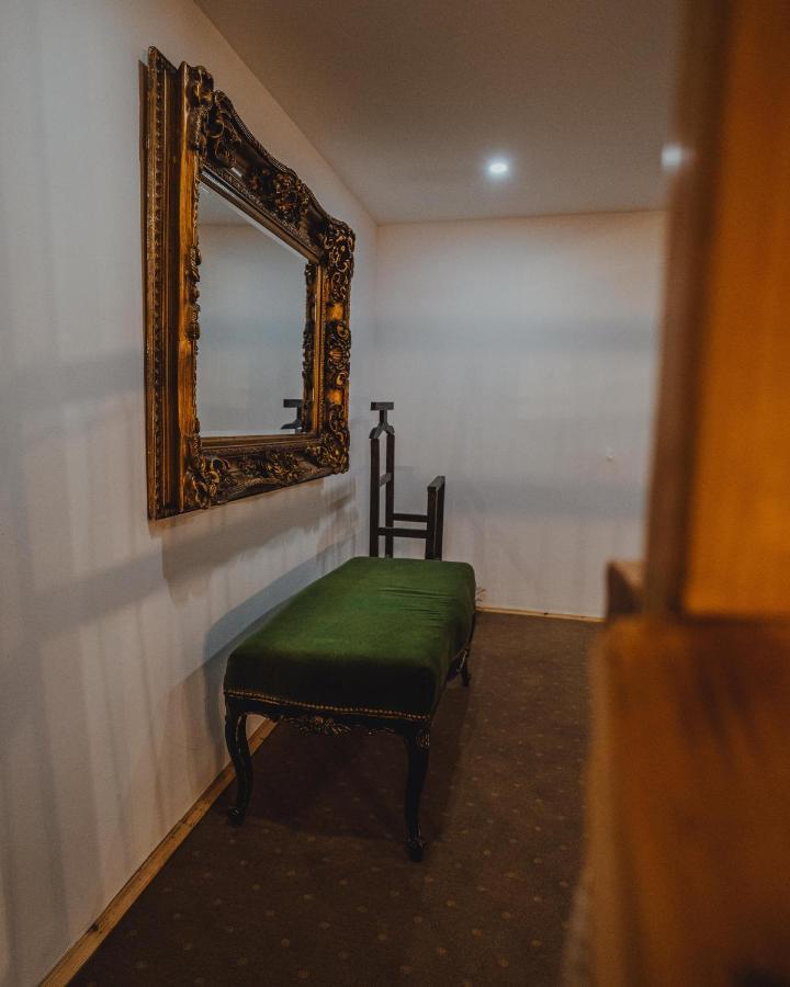 The Downtown Nest Apartment Cluj-Napoca Ngoại thất bức ảnh